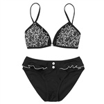 Abecita American Pinup Bikini w/flounce. Bikinioverdel uten bøyle med en søt matchende bikinitruse. 

